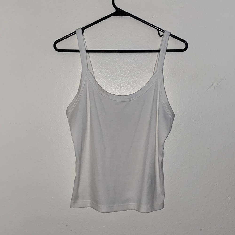 White ribbed tank top